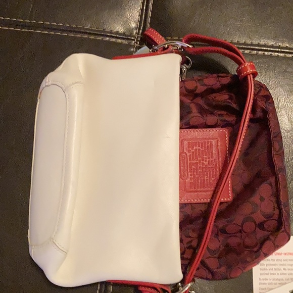 Coach small hand purse and wallet Authentic - Picture 16 of 16